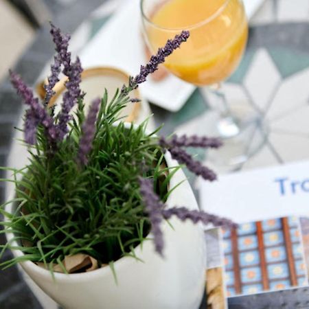 Guesthouse Ana Trogir Old Town Luaran gambar