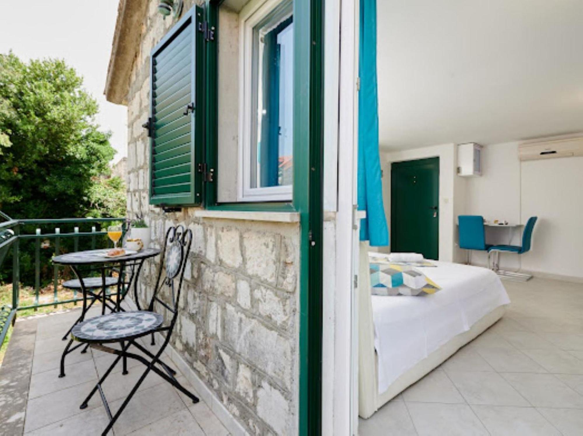 Guesthouse Ana Trogir Old Town Luaran gambar