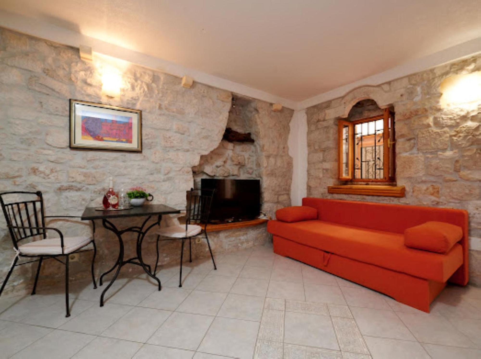 Guesthouse Ana Trogir Old Town Luaran gambar