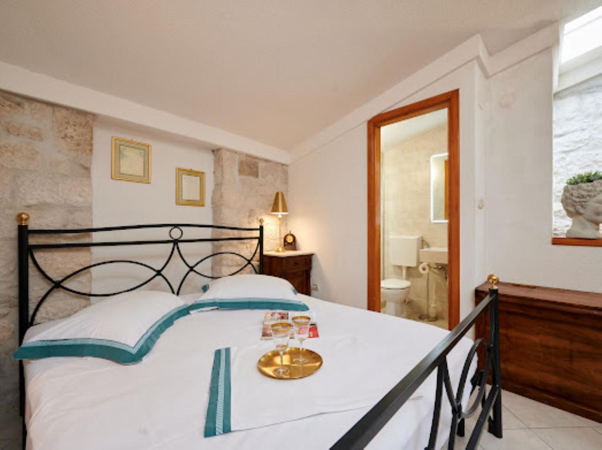Guesthouse Ana Trogir Old Town Bilik gambar