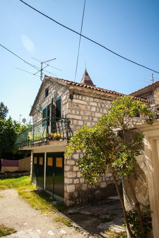 Guesthouse Ana Trogir Old Town Luaran gambar